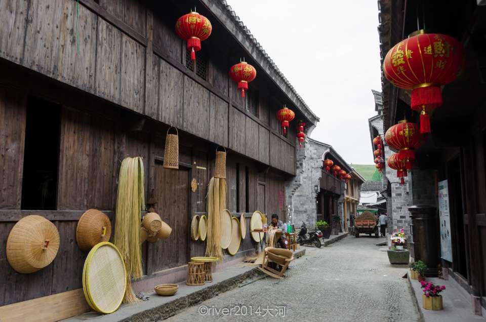 地方新闻精选|江西新余暂停全市所有校外机构培训 浙江政协委员建议遏制职业索赔行为
